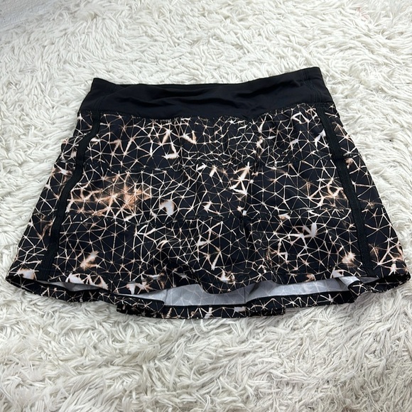 Lululemon Pace Rival Skirt II *4-way Stretch (Tall) Sugar Crush Multi / Black - Picture 1 of 7